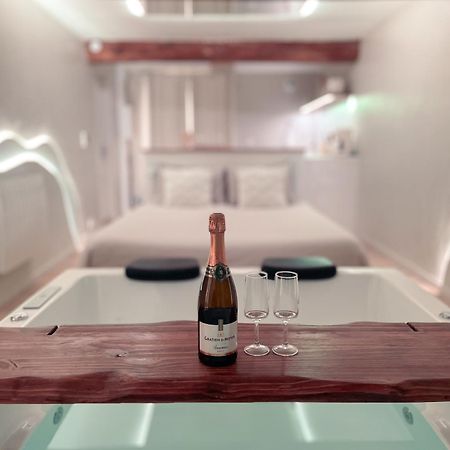 A La Folie - Loft & Spa Montrevault Kültér fotó